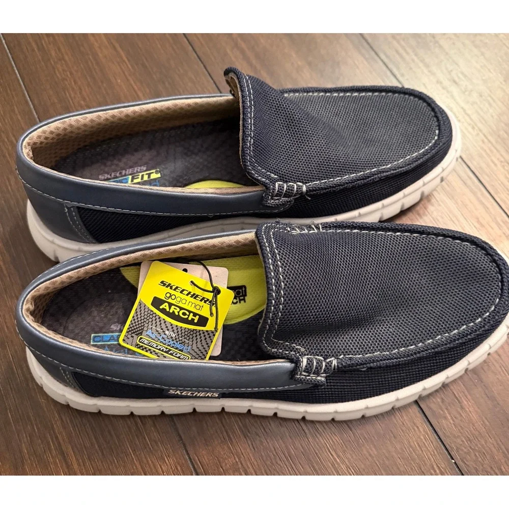 Skechers Mens Classic Fit Navy Slip On Shoes Goga Mat Arch 204128 NVY Size 8